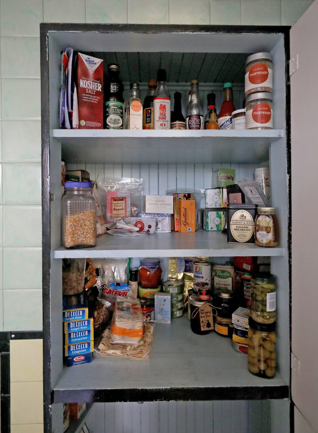 FOOD-PANTRY-REORG-2-SE